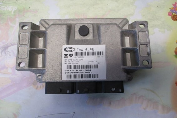 CITROEN C4 STEROWNIK SILNIKA 1,8 16V 9664981980