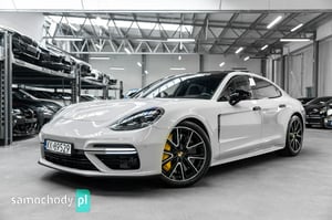 Porsche Panamera Sedan 2019