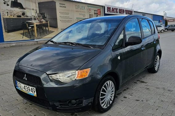Mitsubishi Colt Hatchback 2009