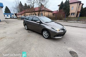 Toyota Auris Kombi 2016
