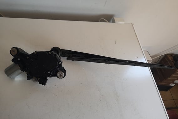 RENAULT MEGANE III MECHANIZM WYCIERACZEK TYŁ 287100007R