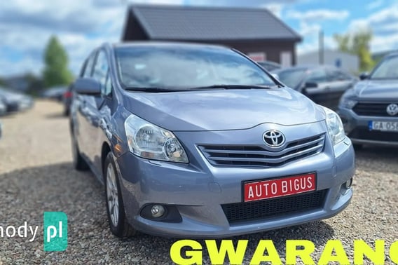 Toyota Verso Minivan 2009