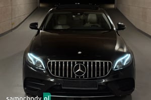 Mercedes-Benz E-Klasa Sedan 2016