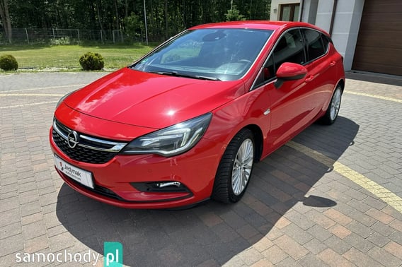 Opel Astra Hatchback 2015
