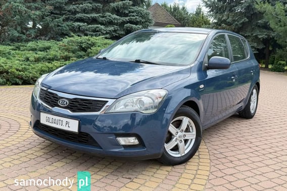Kia Ceed Hatchback 2010