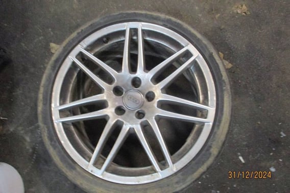 AUDI A6 C6 LIFT ALUFELGI 19 CALI KOMPLET