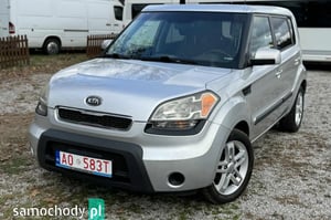 Kia Soul Hatchback 2011