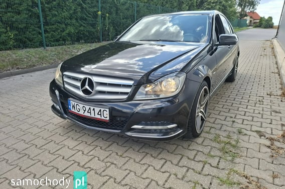 Mercedes-Benz C-Klasa Sedan 2013