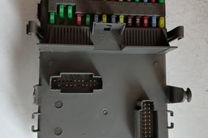 RENAULT LAGUNA II LIFT MODUŁ BSI 518856125