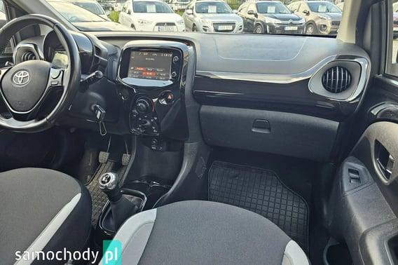 Toyota Aygo Hatchback 2016