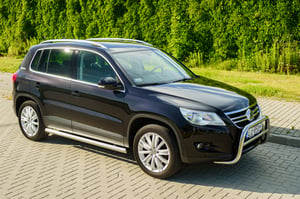 Volkswagen Tiguan SUV 2011