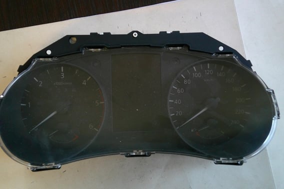 NISSAN QASHQAI J11 LICZNIK 4DB0B/VPOP