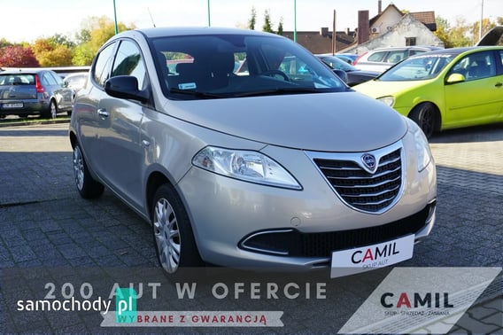 Lancia Ypsilon Hatchback 2014