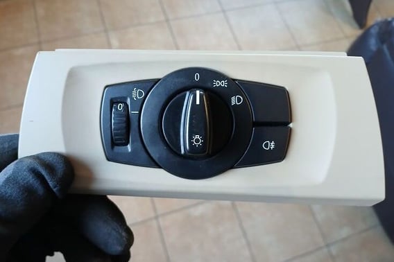 BMW 3 E90 WŁĄCZNIK ŚWIATEŁ 6932795