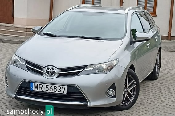 Toyota Auris Kombi 2013