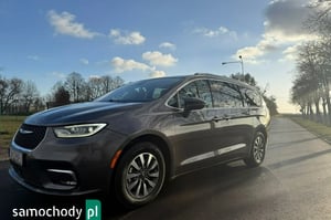 Chrysler Pacifica Minivan 2021