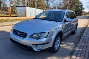 Subaru Outback Kombi 2005