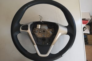 FORD FIESTA MK7 KIEROWNICA 62145117A
