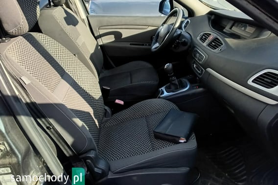Renault Scenic Minivan 2011