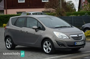 Opel Meriva Minivan 2011
