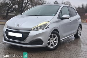 Peugeot 208 Hatchback 2016