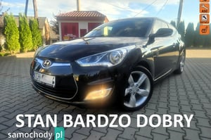 Hyundai Veloster Hatchback 2011