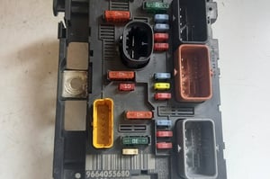 CITROEN C4 PICASSO MODUŁ BSM 9664055680
