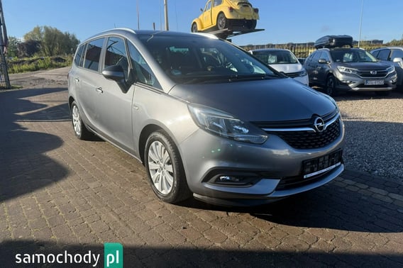 Opel Zafira Minivan 2018