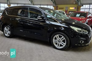 Ford S-Max Minivan 2015