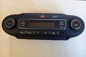 KIA SORENTO III PANEL NAWIEWU I KLIMATYZACJI 97250-C5XGO