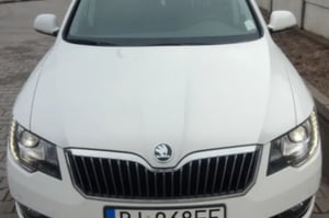 Skoda Superb Kombi 2013