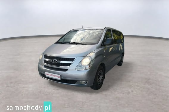 Hyundai H-1 Bus 2011