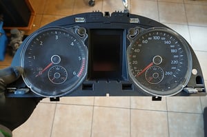 VW PASSAT B7 LICZNIK 3AA920880C EUROPA