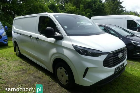 Ford Transit Custom Furgon 2024