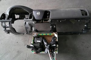 VOLVO XC60 I LIFT KONSOLA AIRBAG X2 PASY X4 ORYGINAŁ