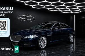 Jaguar XJ Sedan 2015
