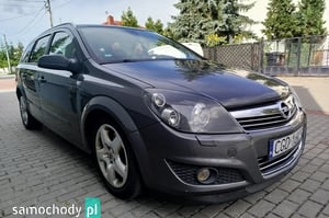 Opel Astra Kombi 2010