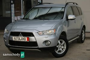 Mitsubishi Outlander SUV 2012