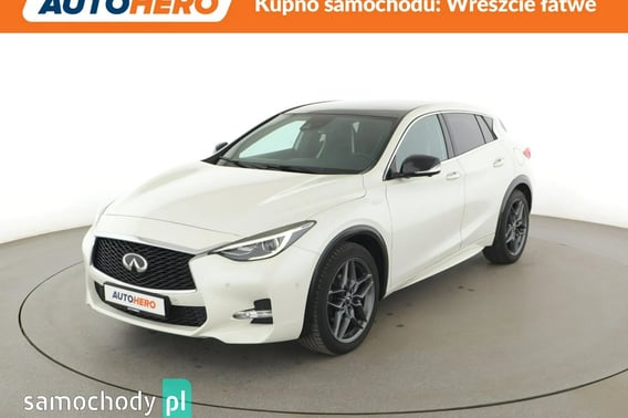 Infiniti Q30 Sedan 2018