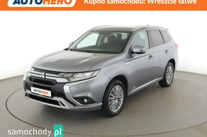 Mitsubishi Outlander SUV 2019