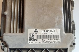 SEAT LEON MODUŁ STEROWNIK SILNIKA 1P0907115D