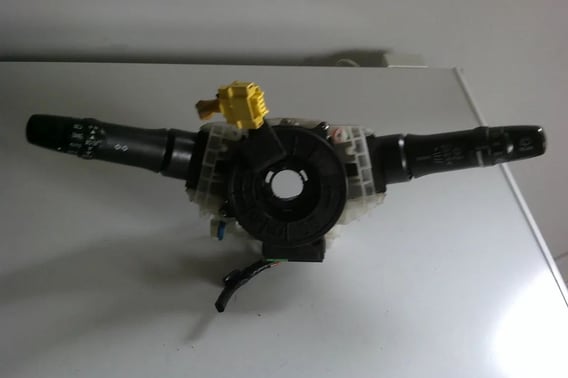 CITROEN C CROSSER PRZEŁĄCZNIK ZESPOLONY 8600A249