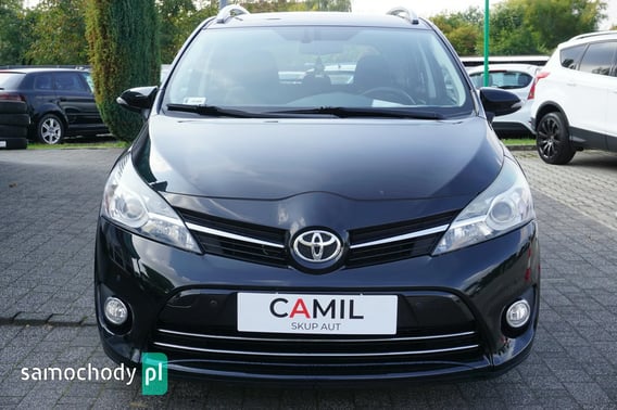 Toyota Verso Minivan 2013