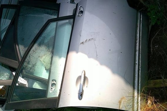 KIA CARENS III DRZWI PRZÓD PRAWE/LEWE KOMPLETNE
