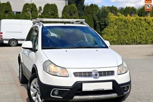 Fiat Sedici Hatchback 2011