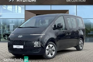 Hyundai Staria Van 2025