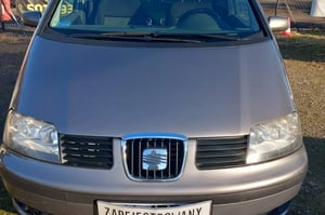 SEAT Alhambra Minivan 2004