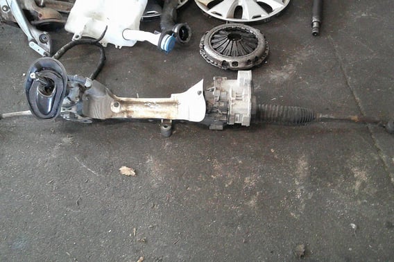FORD C-MAX MK2 MAGLOWNICA AV613D070VH