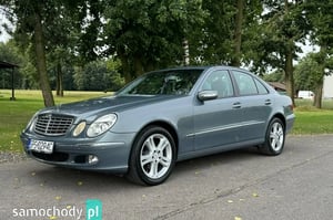 Mercedes-Benz E-Klasa Sedan 2004