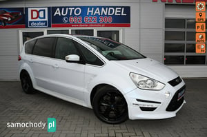 Ford S-Max Minivan 2011